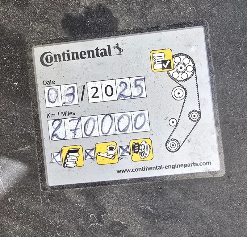 VW Golf GOLF 1.6 TDI 105HP, снимка 8 - Автомобили и джипове - 52271276