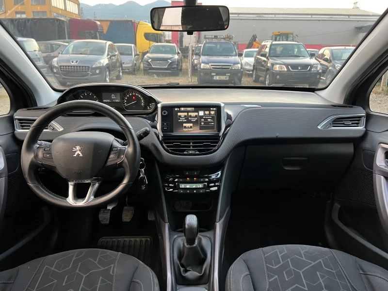 Peugeot 2008 1.2i-82к.с. PureTech EURO6B/ FACELIFT/ Парктроник , снимка 17 - Автомобили и джипове - 51197473