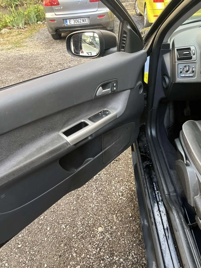 Volvo C30, снимка 9 - Автомобили и джипове - 52023454