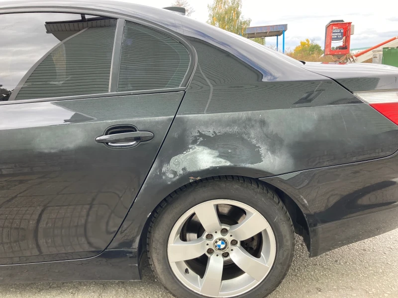 BMW 530, снимка 17 - Автомобили и джипове - 52054947