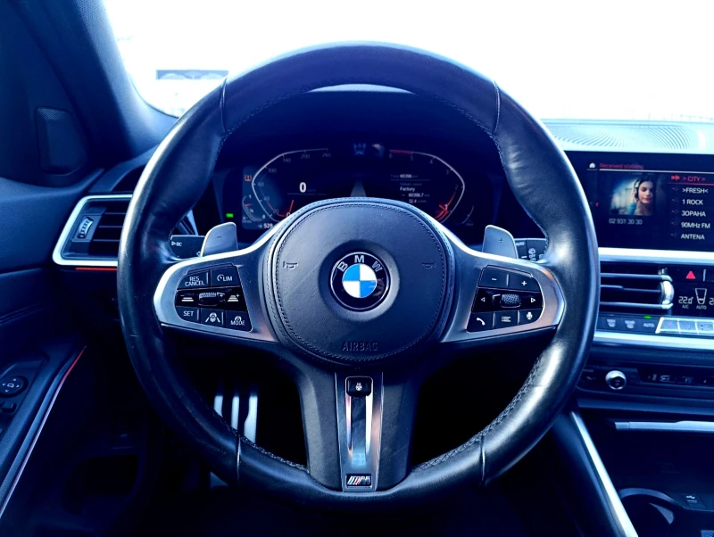 BMW 320 d XDrive MSport Сервизна история!, снимка 13 - Автомобили и джипове - 52883252