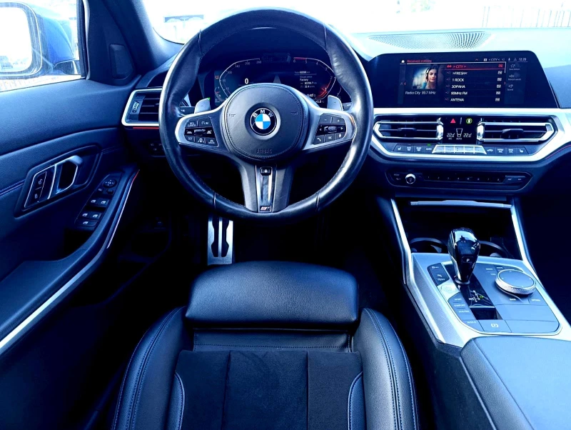 BMW 320 d XDrive MSport Сервизна история!, снимка 12 - Автомобили и джипове - 52883252