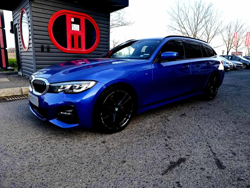 BMW 320 d XDrive MSport Сервизна история!, снимка 3 - Автомобили и джипове - 52883252
