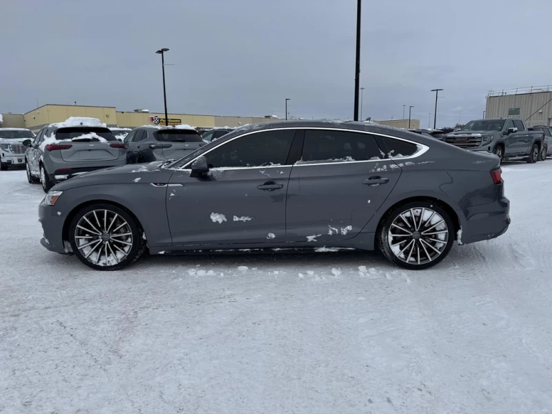 Audi A5 Progressiv  CARFAX, снимка 2 - Автомобили и джипове - 53307217