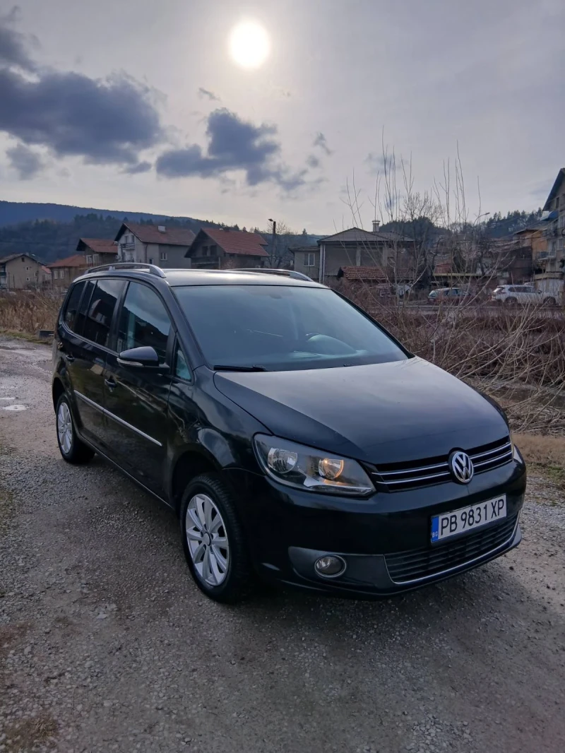 VW Touran 1.6, снимка 2 - Автомобили и джипове - 53418449