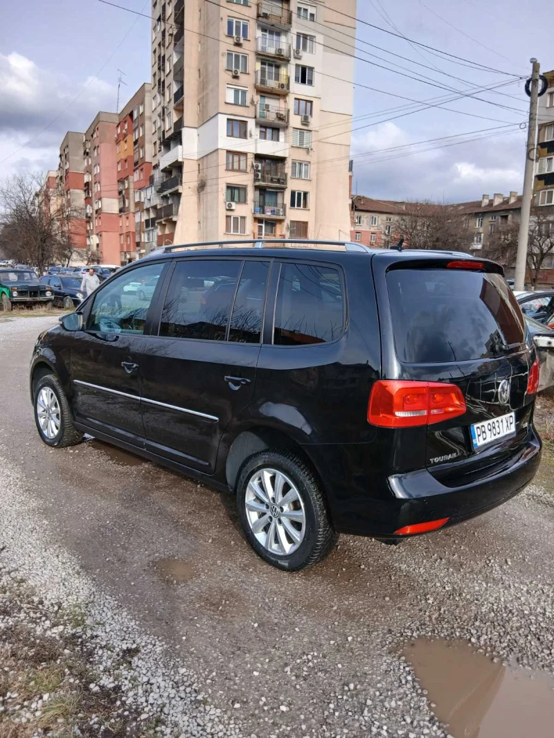 VW Touran 1.6, снимка 5 - Автомобили и джипове - 53418449