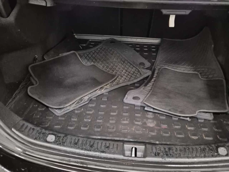 Mercedes-Benz E 350 | DISTRONIC| HEAD-UP| BURMESTER| ПОДГРЕВИ, снимка 14 - Автомобили и джипове - 53567668