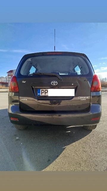 Toyota Corolla verso 1.8VVT-i газов инжекцион, снимка 4 - Автомобили и джипове - 48738794