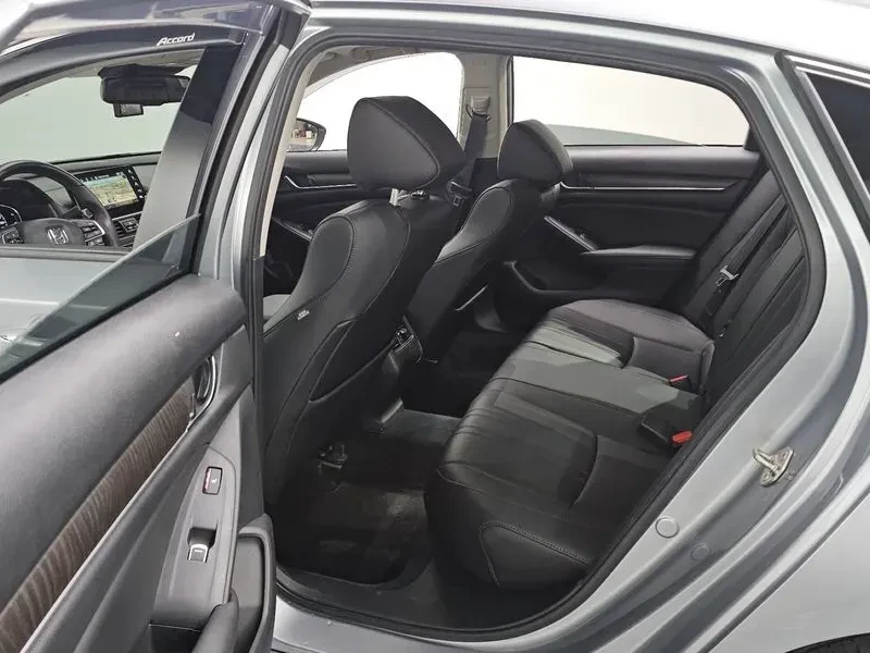 Honda Accord 1.5 TURBO* �������* ���������* ������* ����������* | Mobile.bg � ����������� 11
