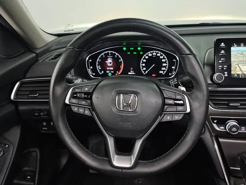 Honda Accord 1.5 TURBO* �������* ���������* ������* ����������* | Mobile.bg � ����������� 13