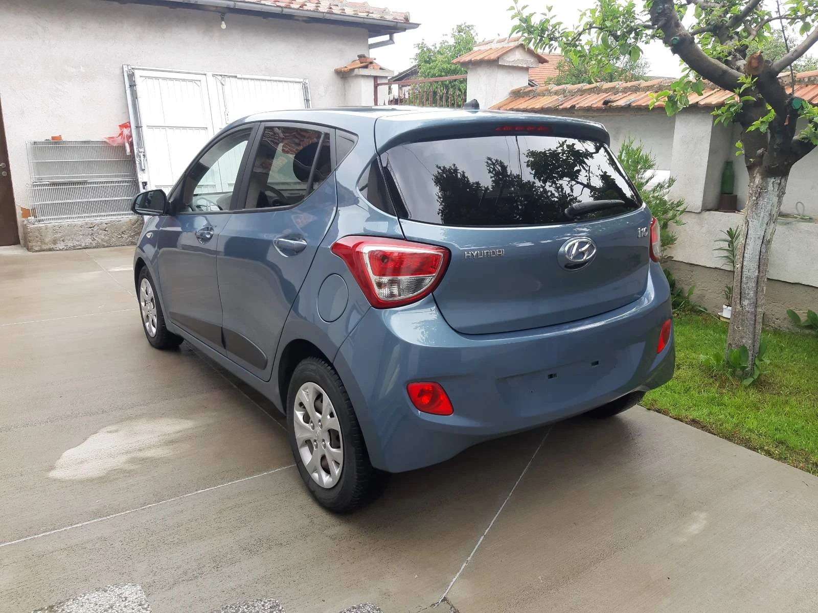 Hyundai I10 1.0  - изображение 7