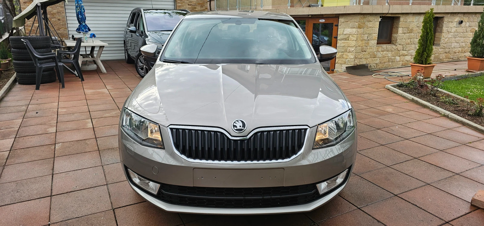 Skoda Octavia 1.6TDI  !!! 139000km  - изображение 8