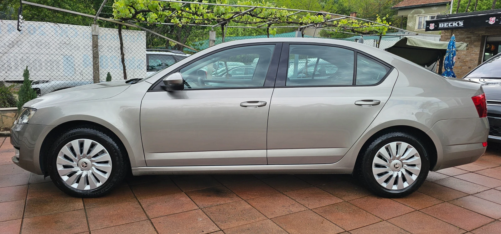 Skoda Octavia 1.6TDI  !!! 139000km  - изображение 6