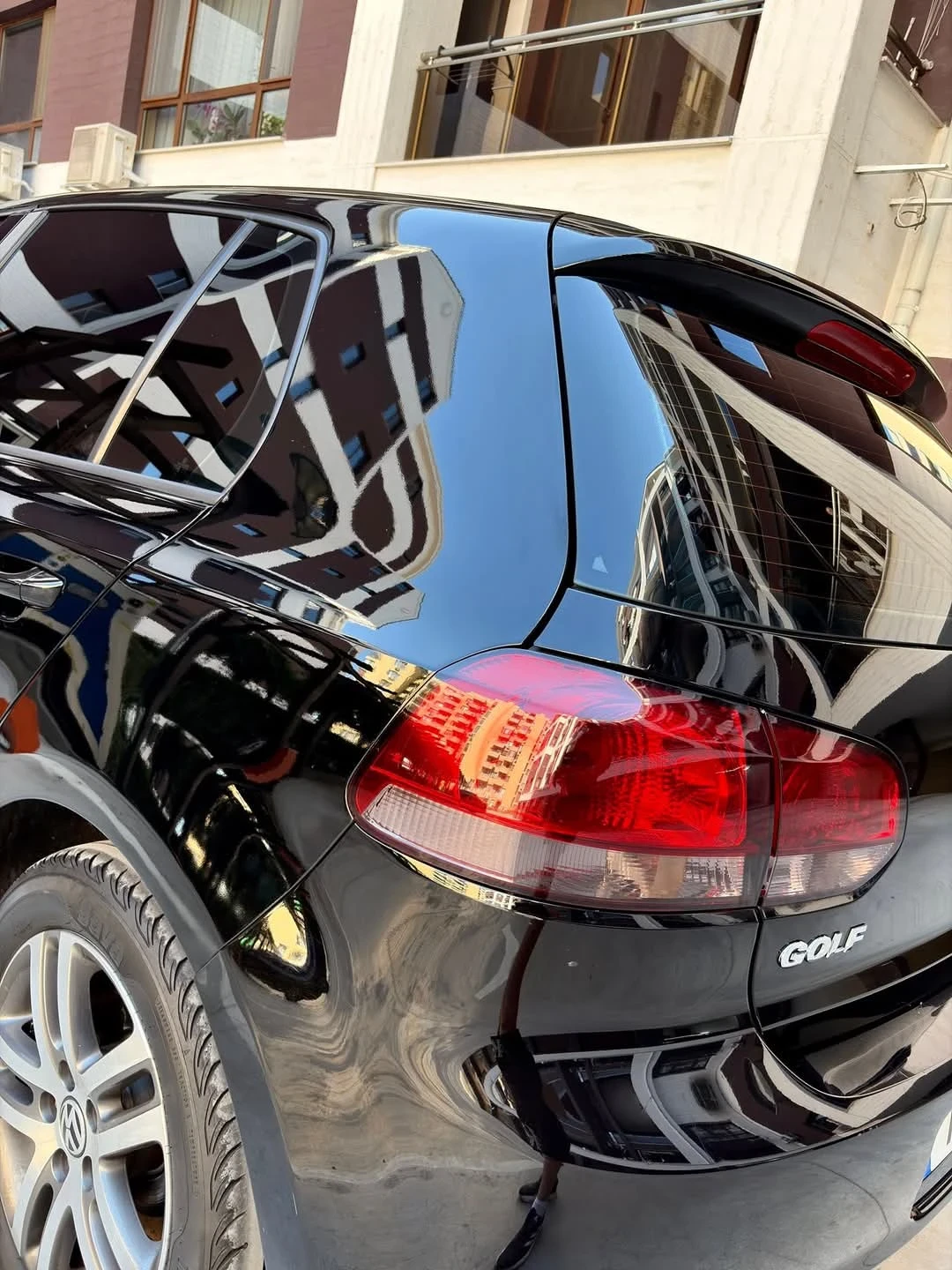 VW Golf GOLF 1.6 TDI 105HP - изображение 6