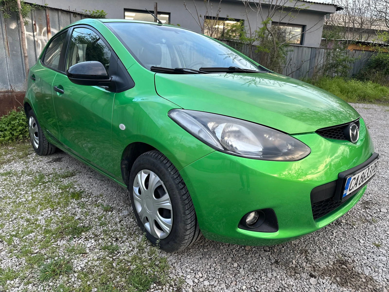 Mazda 2  - изображение 3