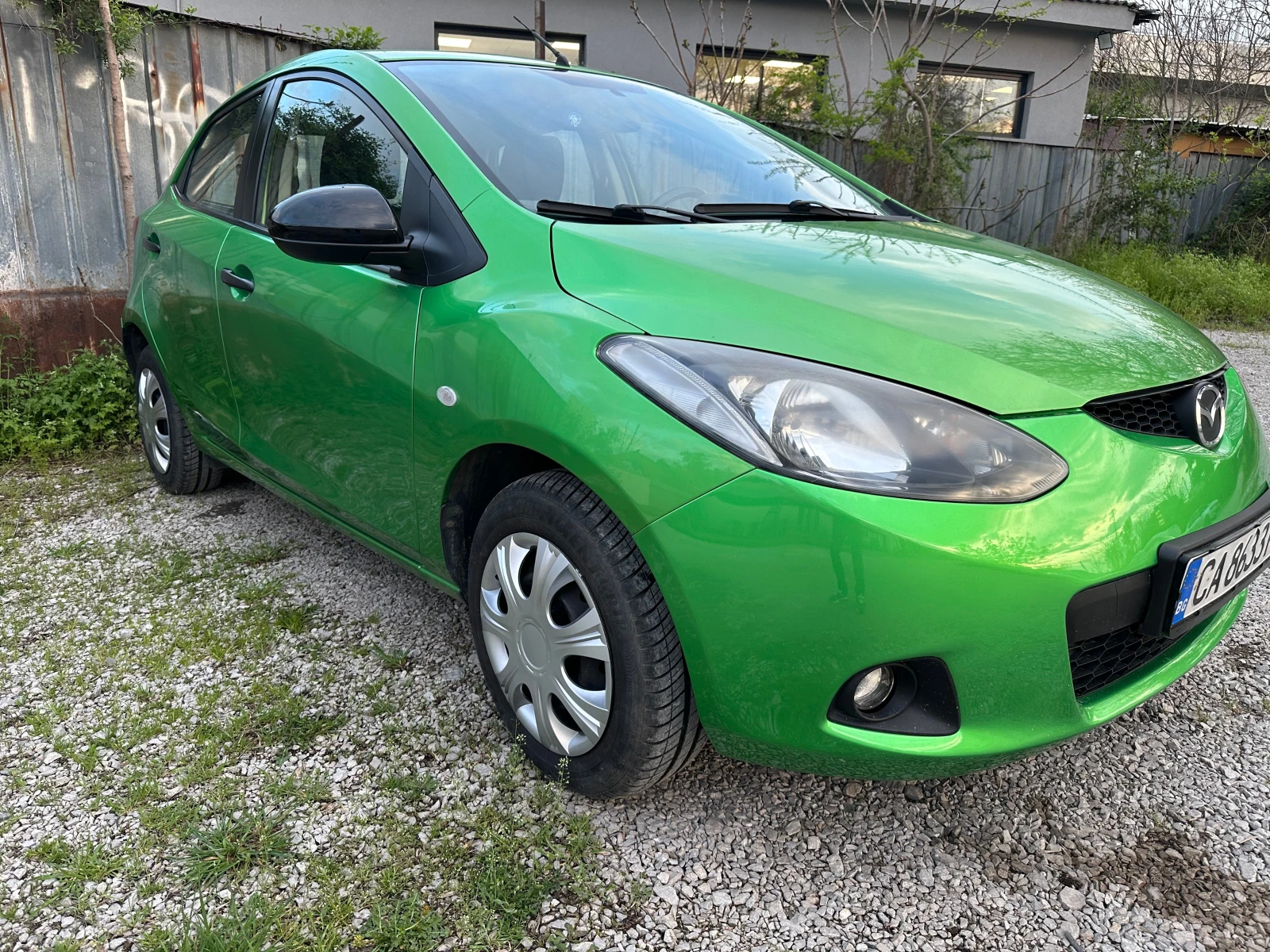 Mazda 2  - изображение 2