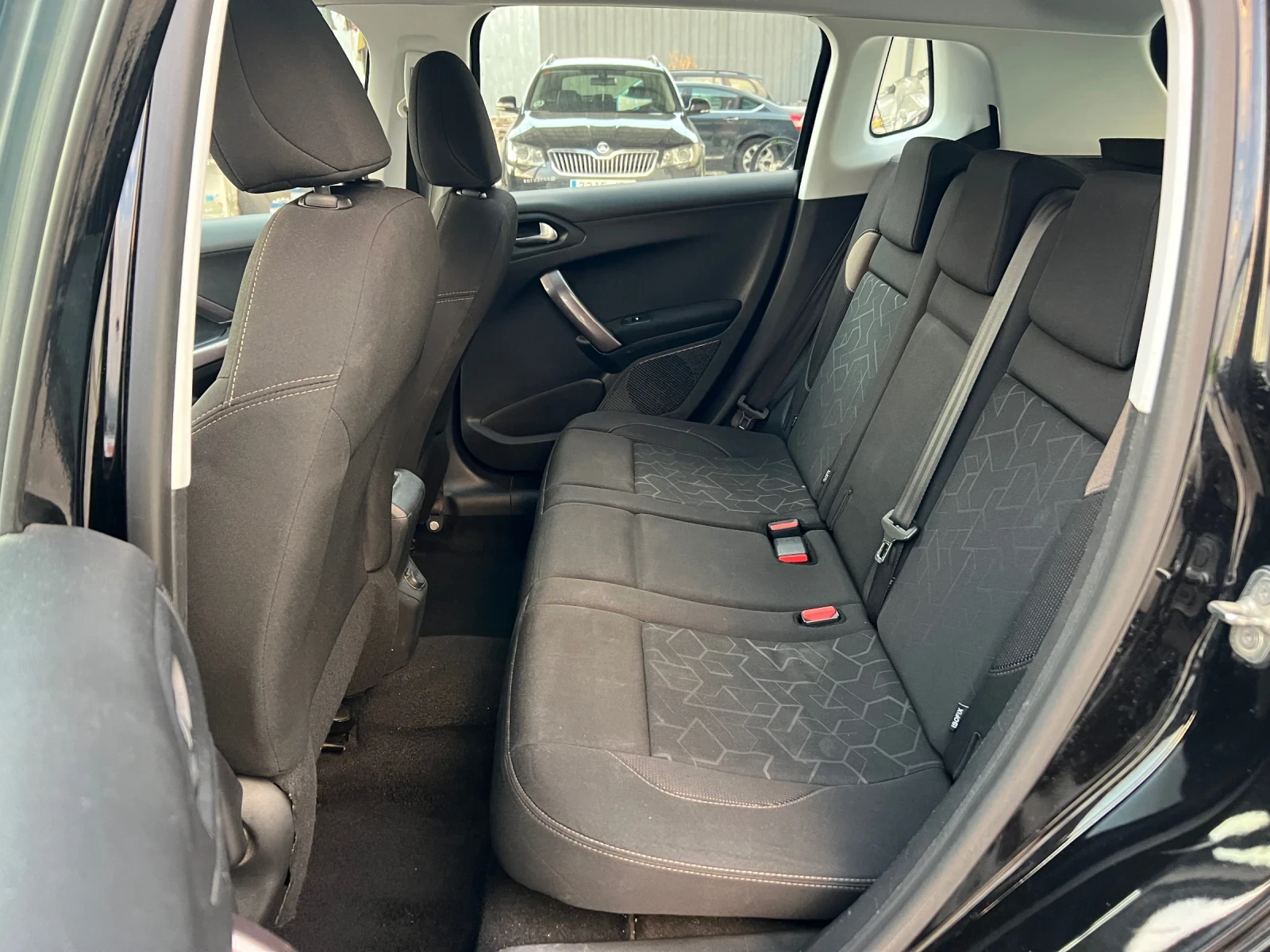 Peugeot 2008 1.2i-82.. PureTech EURO6B/ FACELIFT/   | Mobile.bg   12