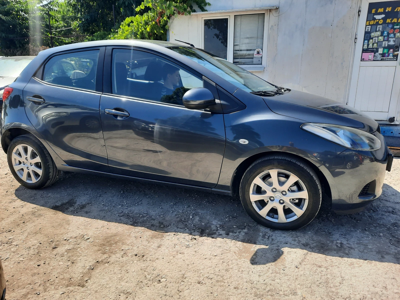 Mazda 2 2010та 1, 4i ПЕРФЕКТНА - изображение 4