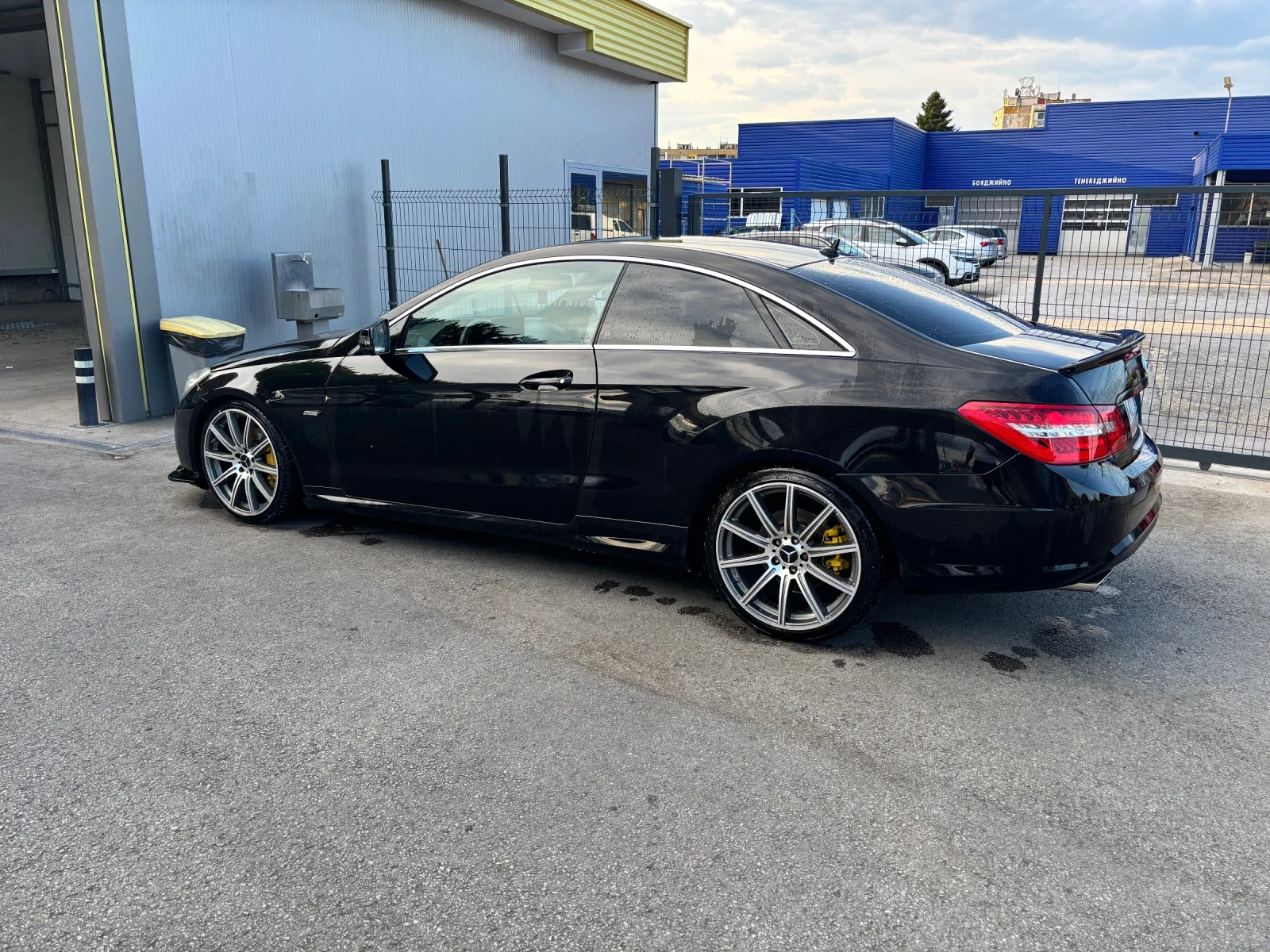 Mercedes-Benz E 350  - изображение 2
