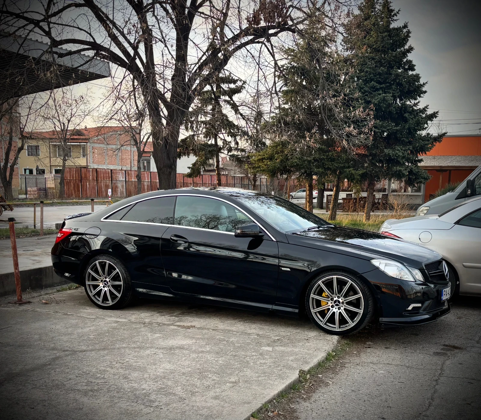 Mercedes-Benz E 350  - изображение 4