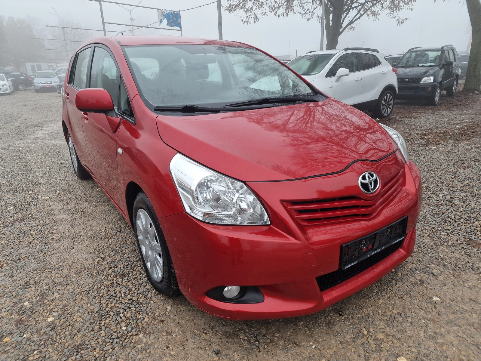 Toyota Verso 1.8I-147k.s-AUTOMATIC-KLIMATRONIK-6+ 1-EURO 5 - изображение 3