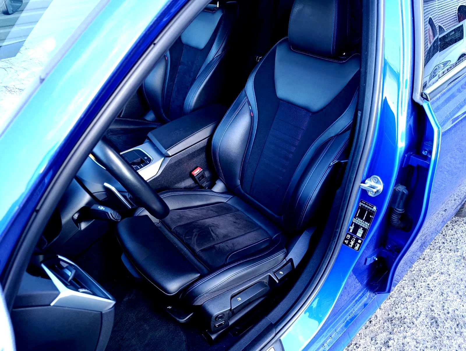 BMW 320 d XDrive MSport Сервизна история! - изображение 8