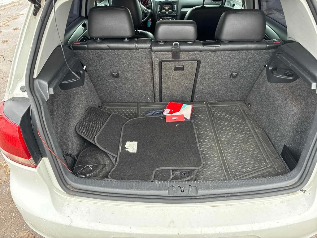 VW Golf * 5dr HB Man * CARFAX * ���� �� �� | Mobile.bg � ����������� 13