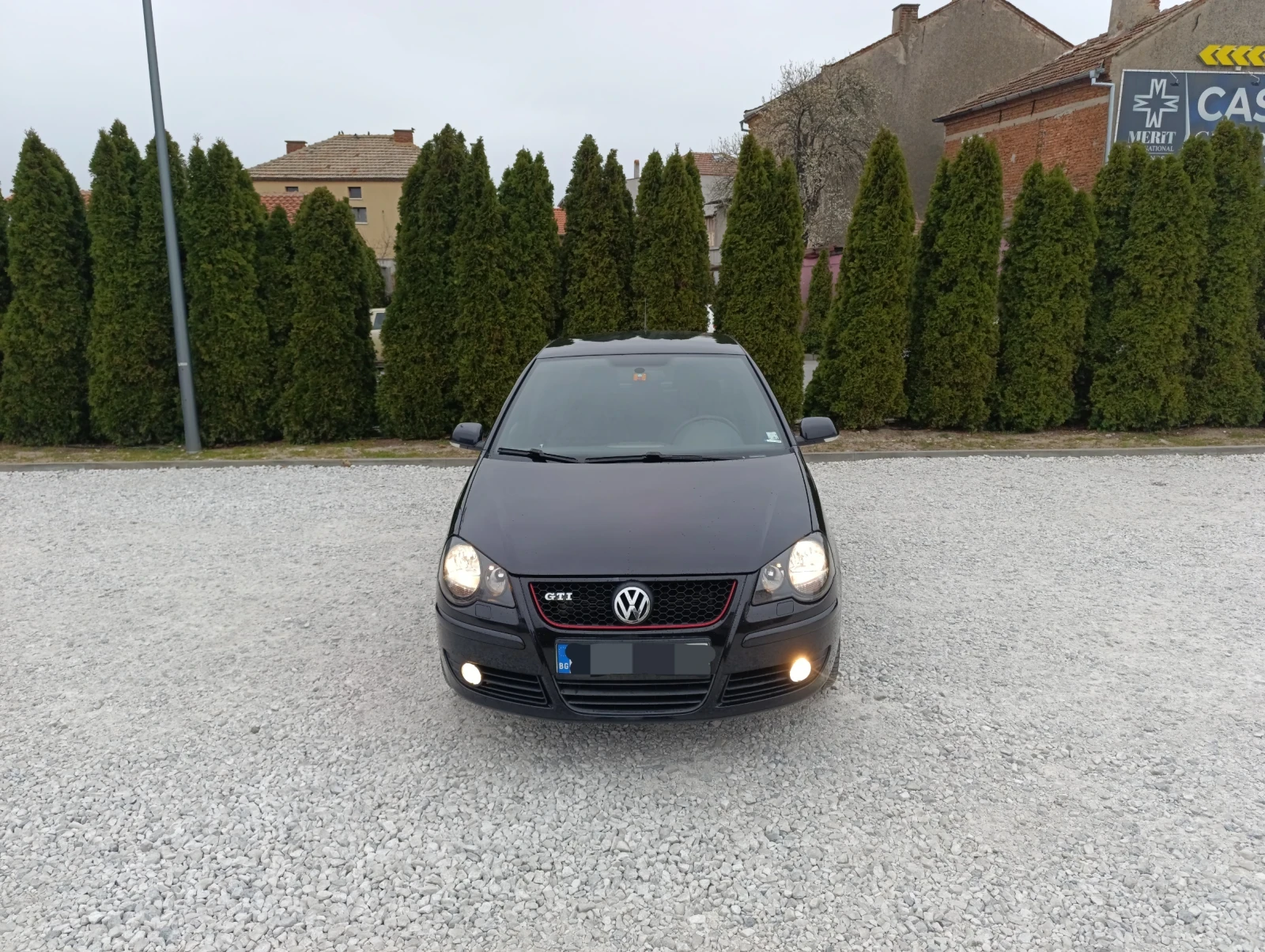 VW Polo 1.8 TURBO GTI, снимка 2 - Автомобили и джипове - 53949819