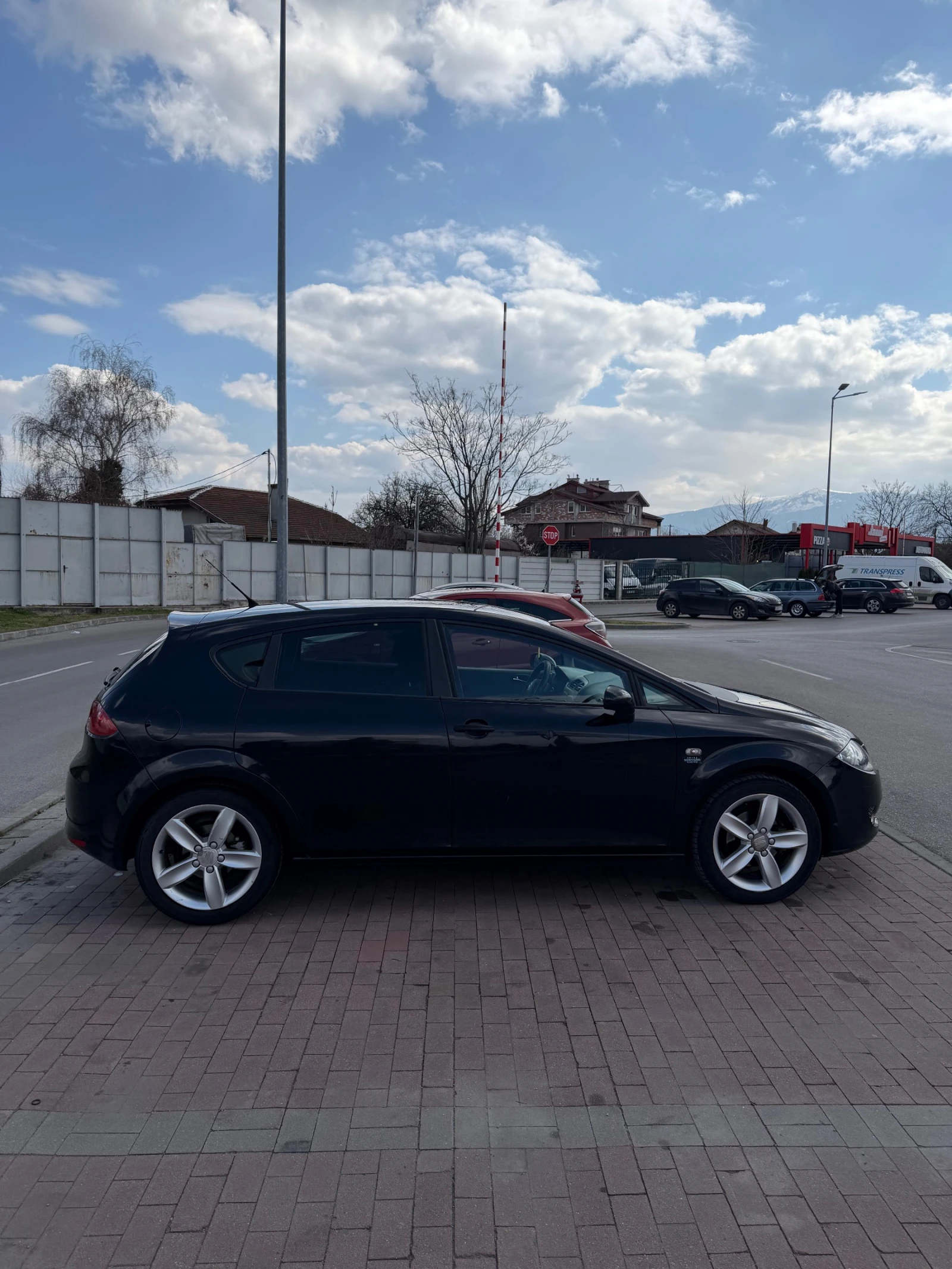 Seat Leon 1.9 tdi, снимка 7 - Автомобили и джипове - 53973483