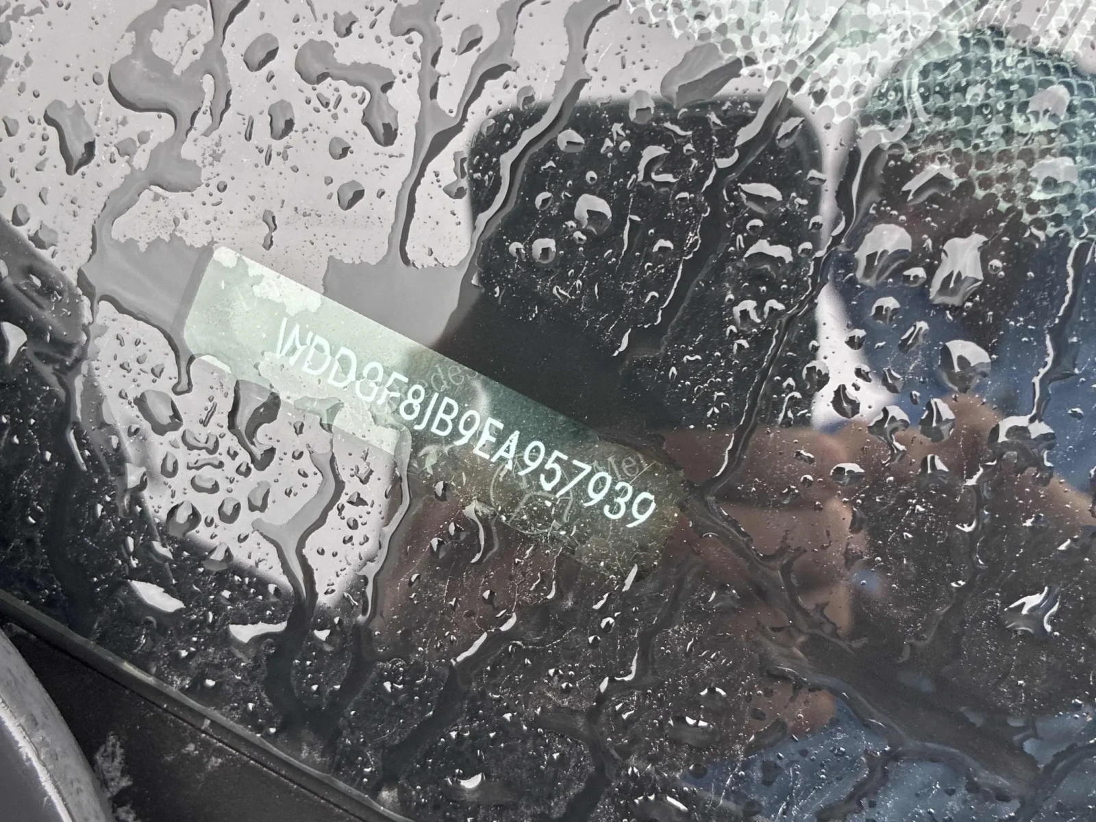 Mercedes-Benz C 350 4 MATIC * CARFAX * ПАНОРАМА * KEYLESS * ПОДГРЕВИ, снимка 12 - Автомобили и джипове - 54006711