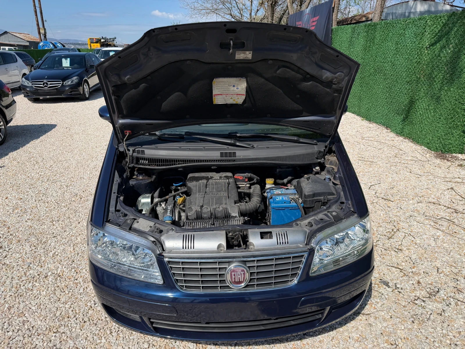 Fiat Idea 1.4 Benzina Avtomat , снимка 6 - Автомобили и джипове - 54096573