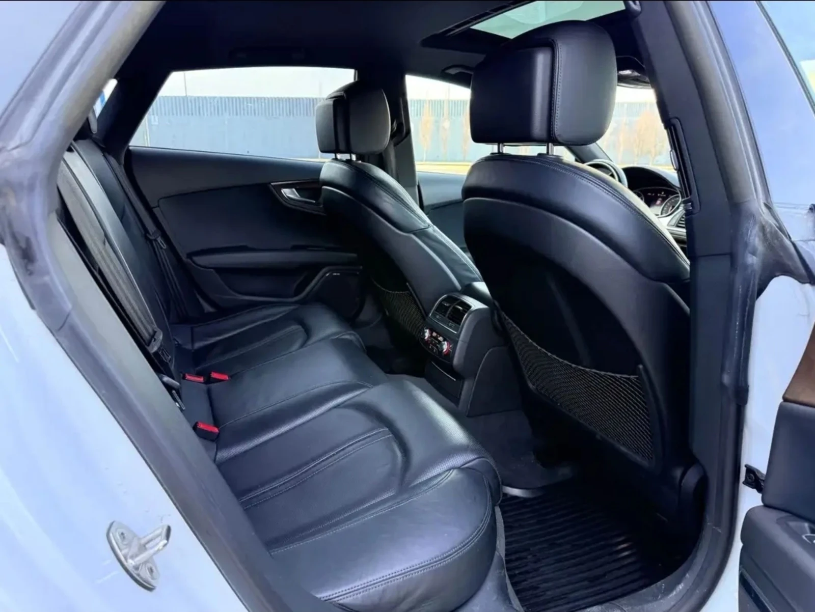 Audi A7 2016/Face/BOSE/MASSAGE/ЛЮК/360/8ZF, снимка 9 - Автомобили и джипове - 54136115