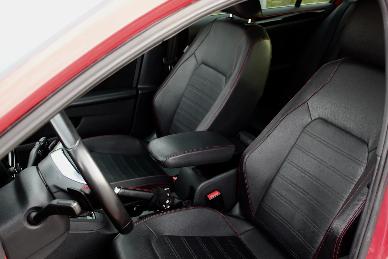 VW Golf GTI Jetta GLI 2018 Navi/DSG6/Обслужен/ТОП, снимка 12 - Автомобили и джипове - 54139165