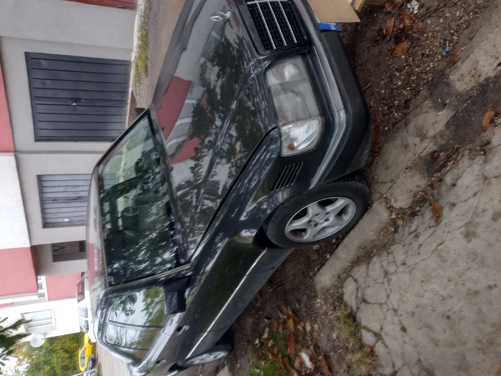 Mercedes-Benz 190, снимка 12 - Автомобили и джипове - 54245816