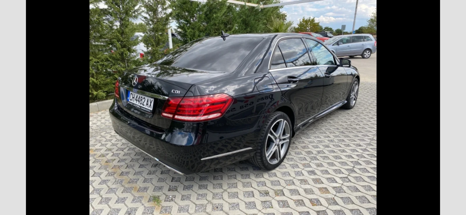 Mercedes-Benz E 220, снимка 7 - Автомобили и джипове - 54324509
