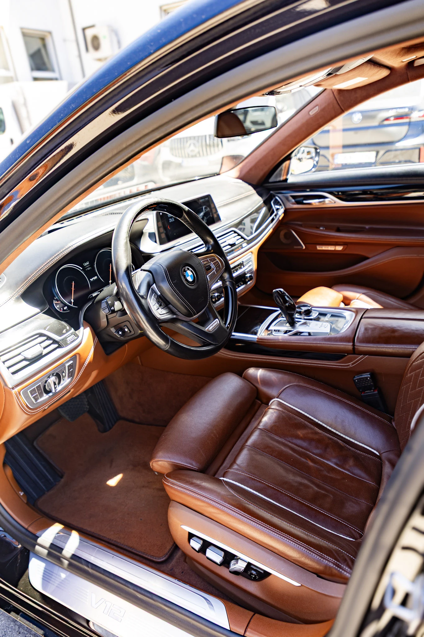 BMW 760, снимка 5 - Автомобили и джипове - 54619524
