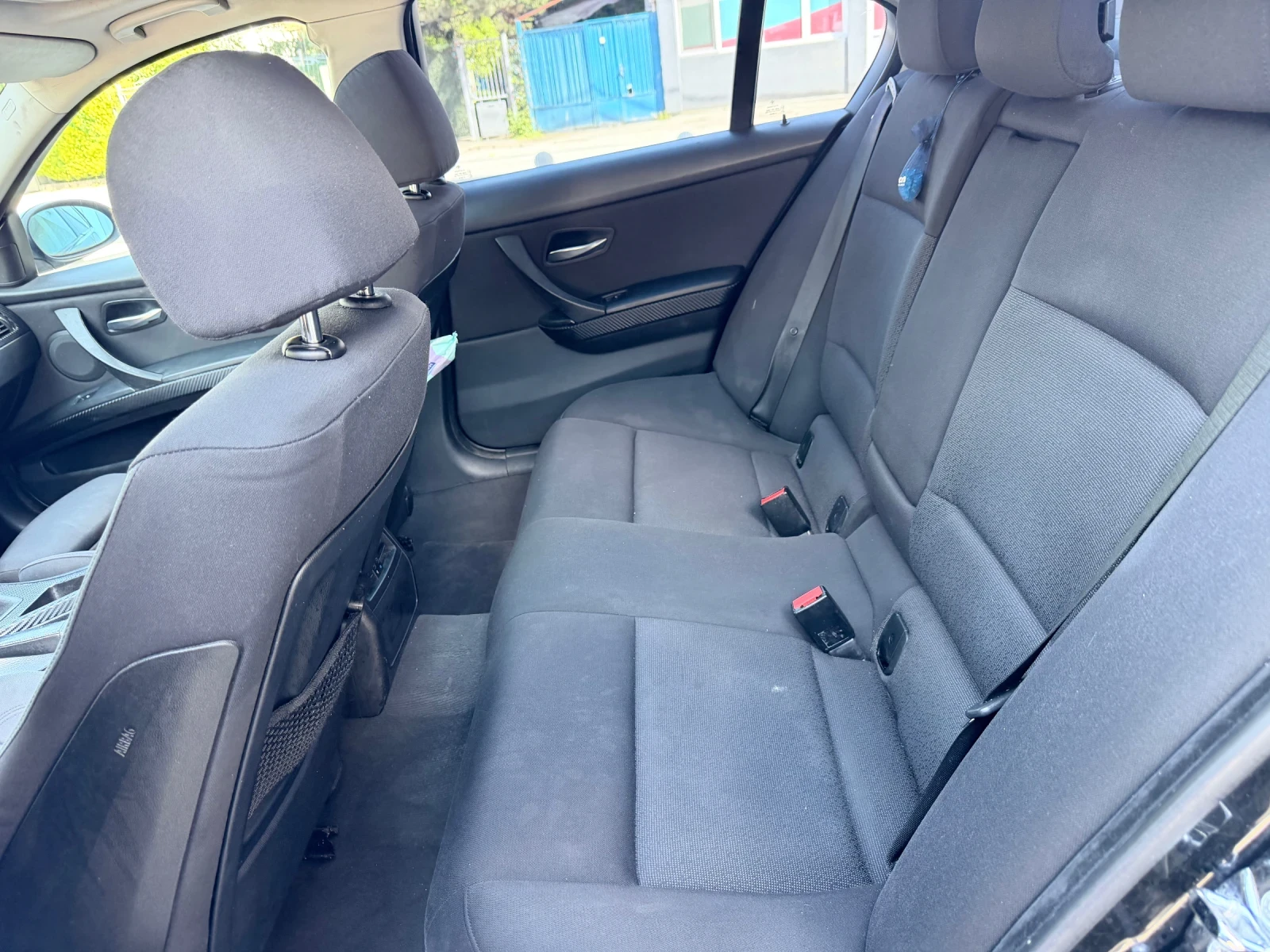 BMW 318, снимка 11 - Автомобили и джипове - 54637558