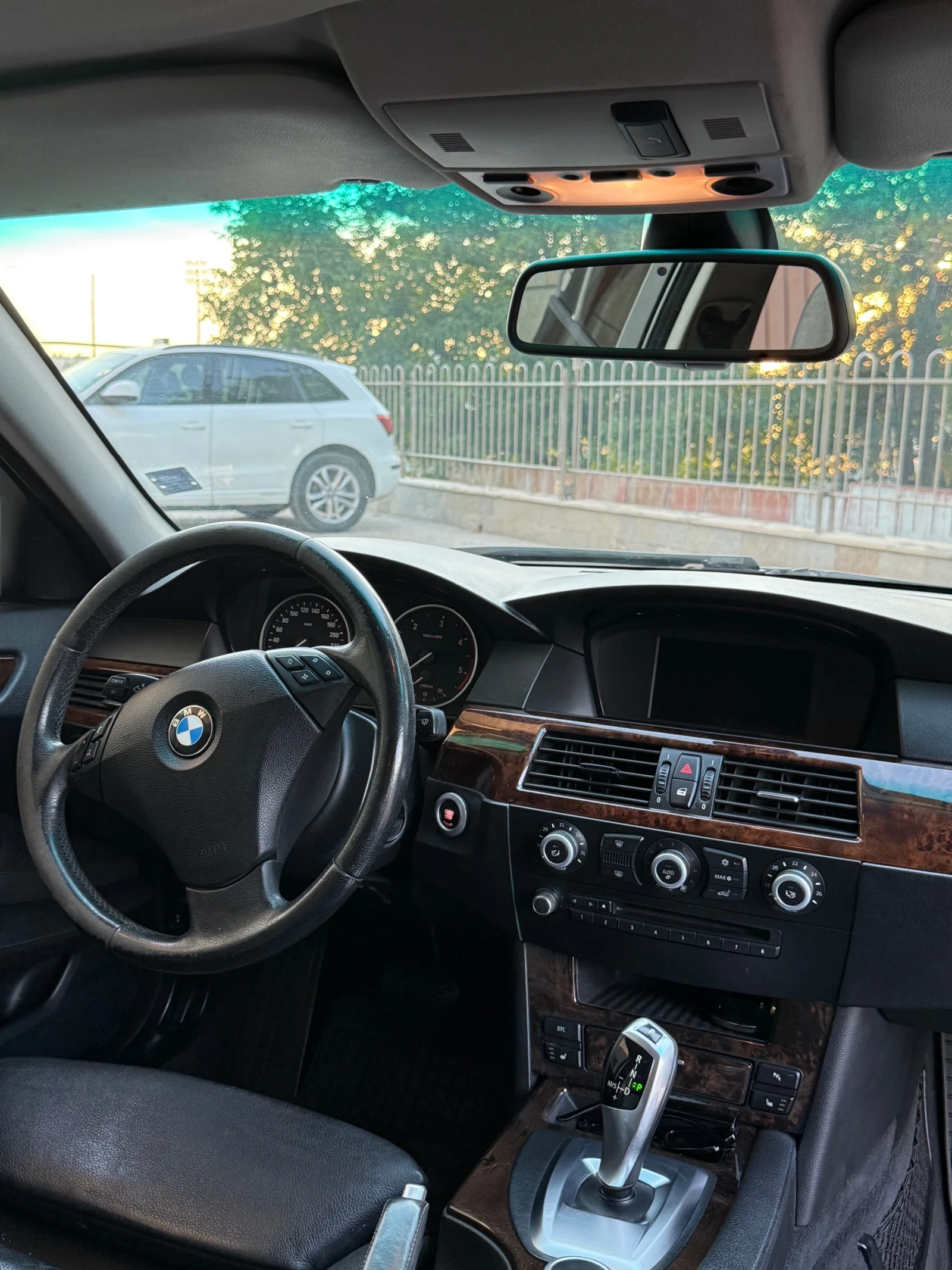 BMW 530, снимка 8 - Автомобили и джипове - 54662857