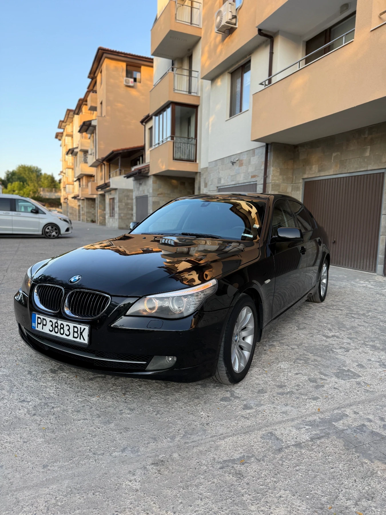 BMW 530, снимка 3 - Автомобили и джипове - 54662857