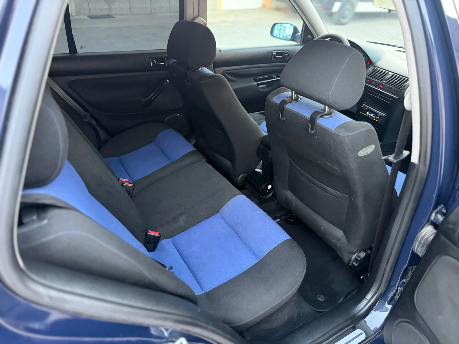 VW Golf 1.9 TDI 90 к.с., снимка 13 - Автомобили и джипове - 55494542