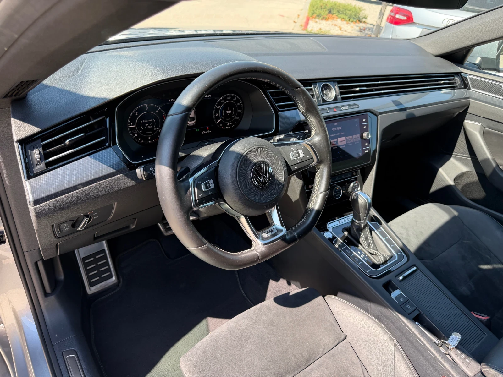 VW Arteon 2.0TDI 240�.� R-line 4 motion  | Mobile.bg � ����������� 7