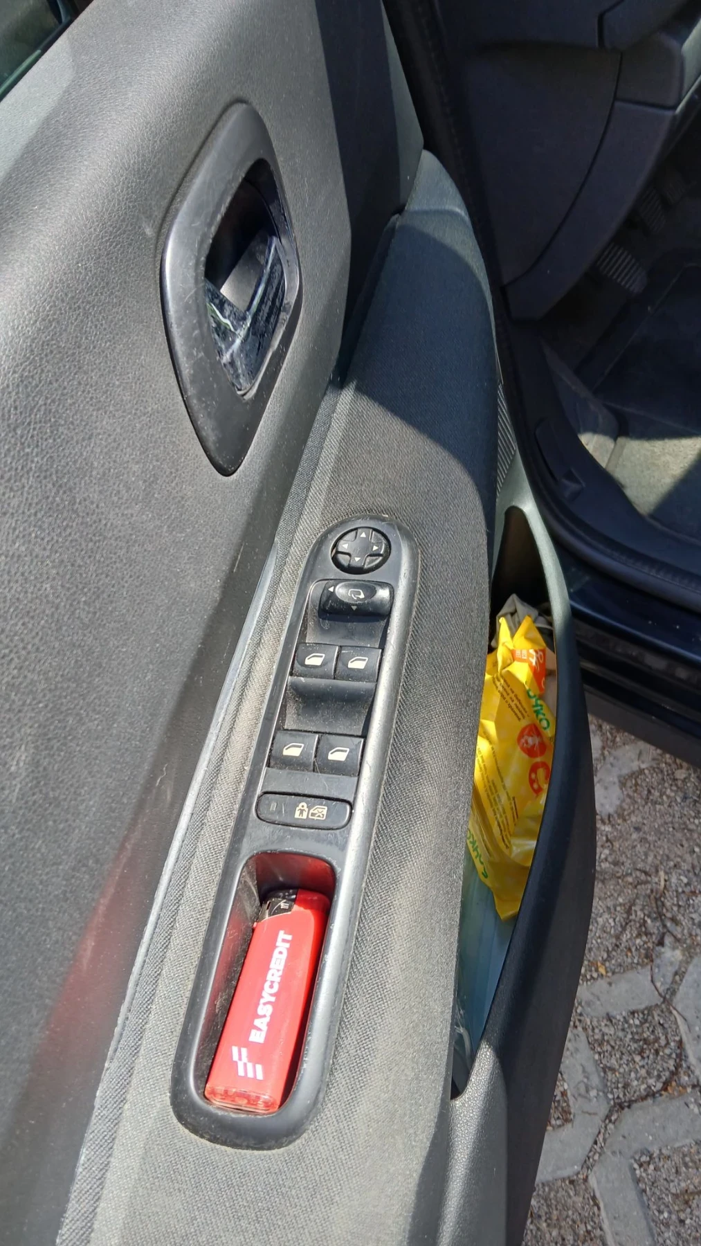 Peugeot 3008 1.6 HDI, снимка 13 - Автомобили и джипове - 55876527