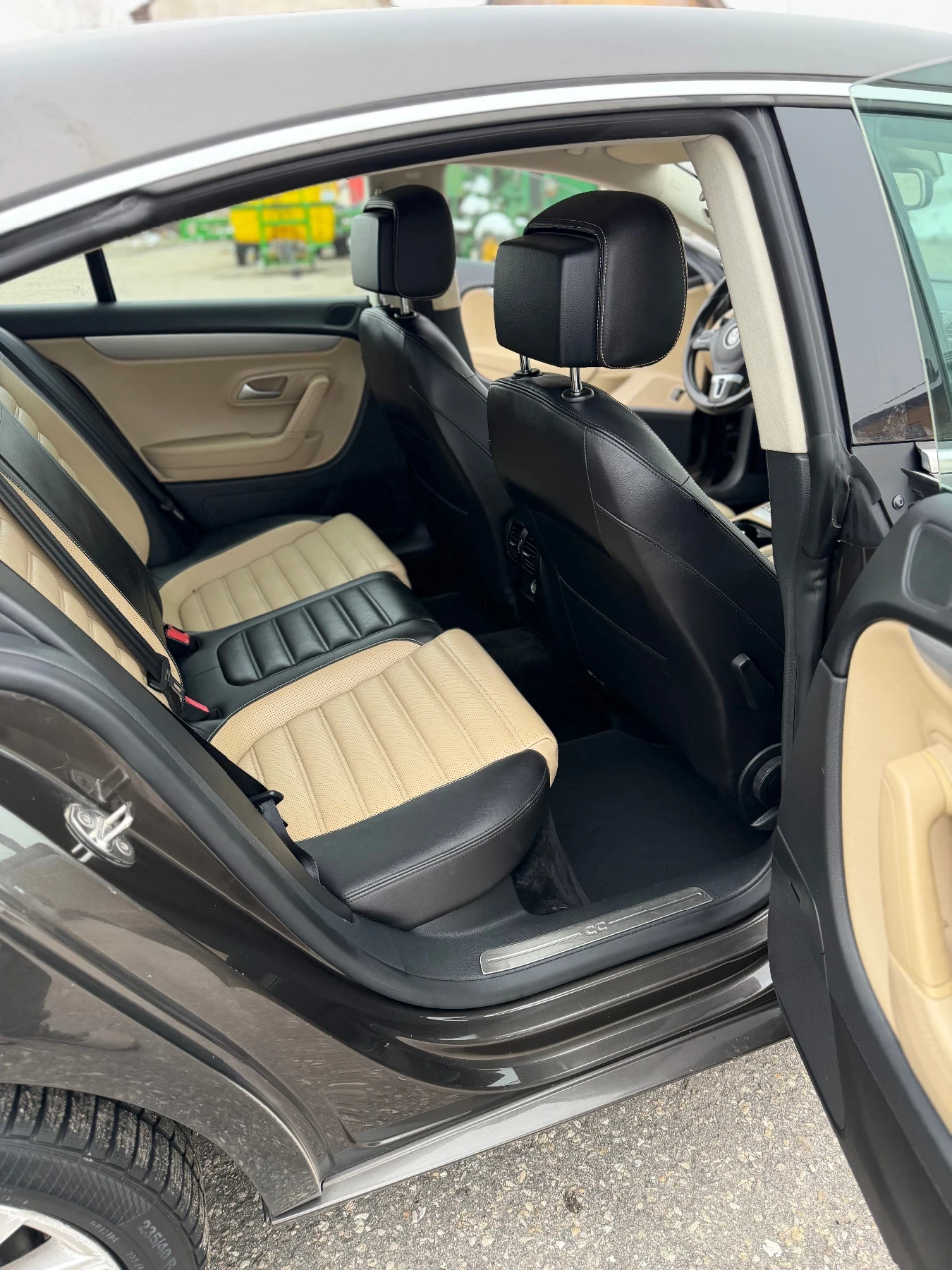 VW CC 2.0TDI, снимка 13 - Автомобили и джипове - 56112252