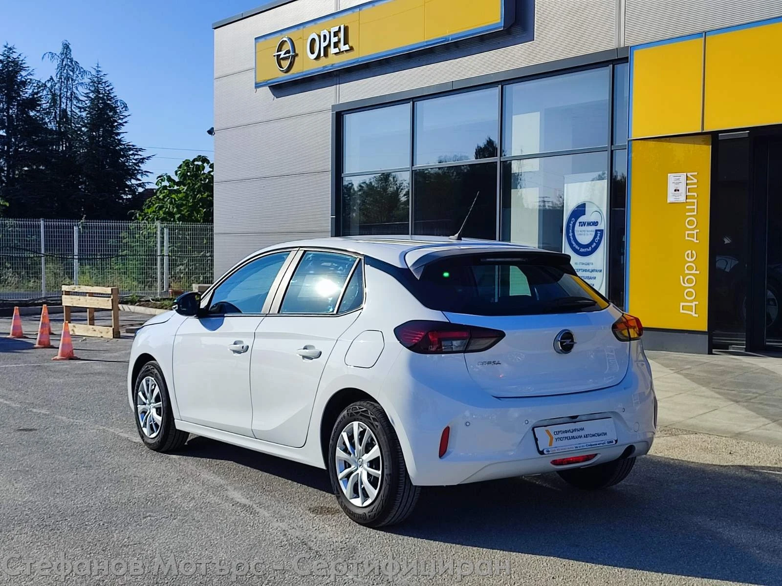 Opel Corsa Edition Limousine 1.2 (75hp) MT5, снимка 6 - Автомобили и джипове - 56112952