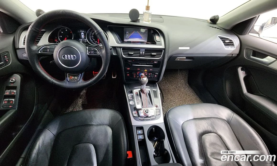 Audi A5 35 TDI Quattro Sportback 8TA, снимка 7 - Автомобили и джипове - 56122117