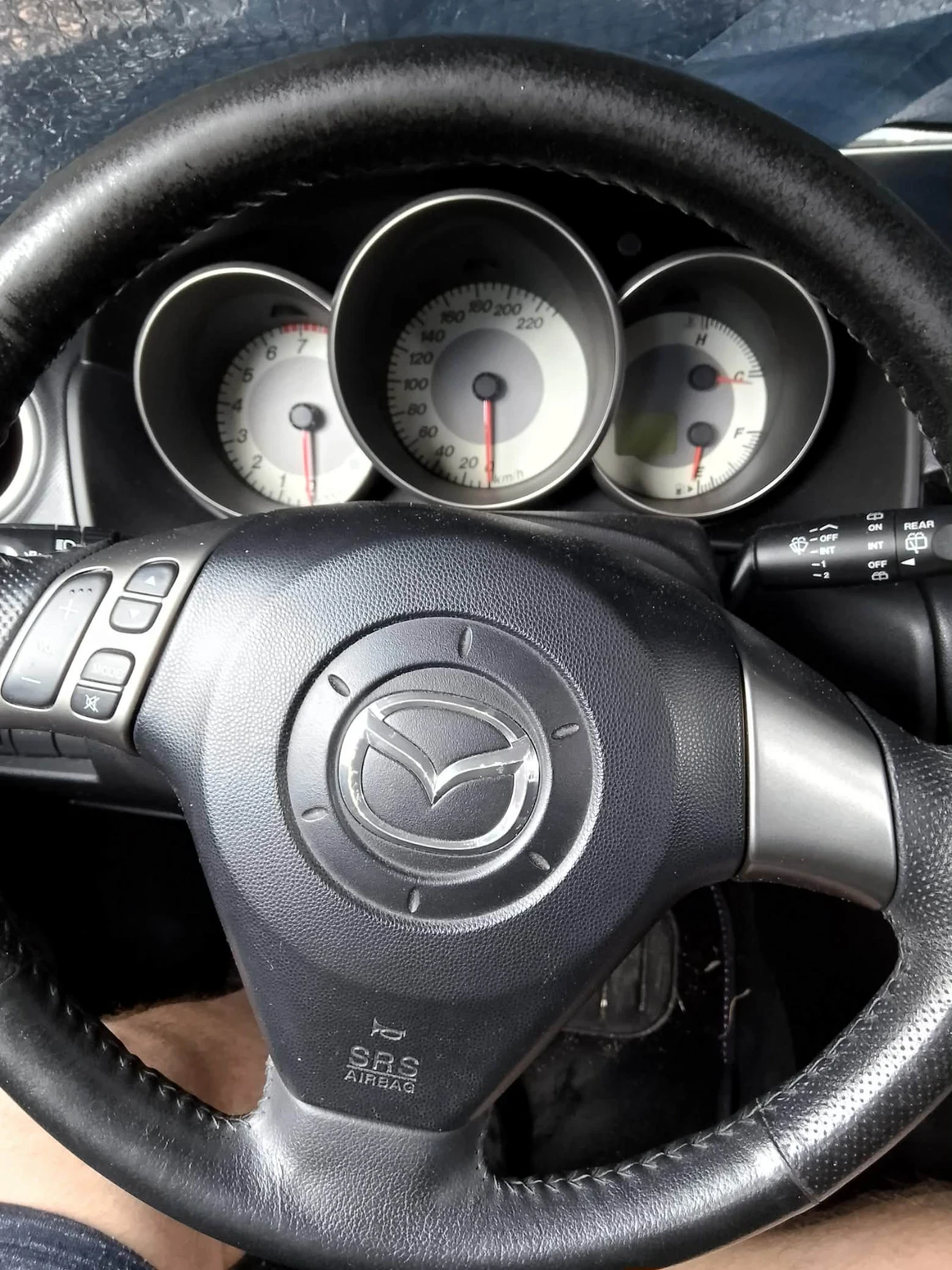Mazda 3, снимка 7 - Автомобили и джипове - 56261358