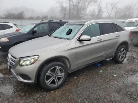  Mercedes-Benz GLC 30...