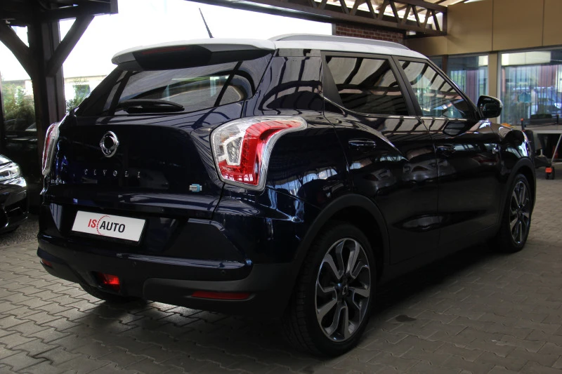 SsangYong Tivoli 4X4/Xenon/Android/Камера/Подгрев/USB, снимка 4 - Автомобили и джипове - 46280866