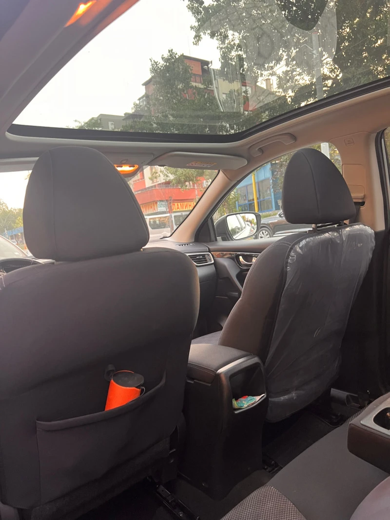 Nissan Qashqai 1.2 бензин, снимка 7 - Автомобили и джипове - 46329362