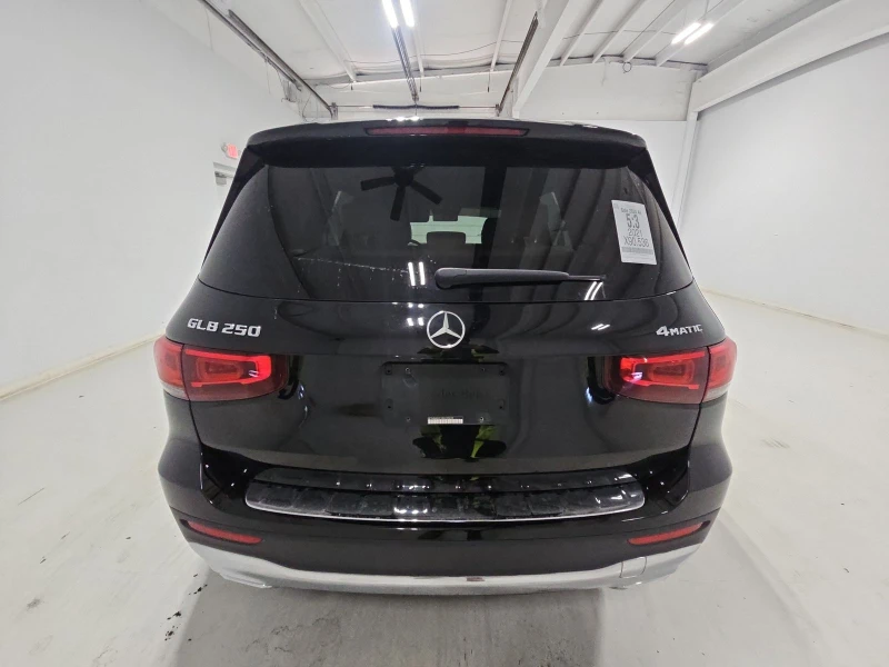 Mercedes-Benz GLB 250 4MATIC, снимка 6 - Автомобили и джипове - 47777824